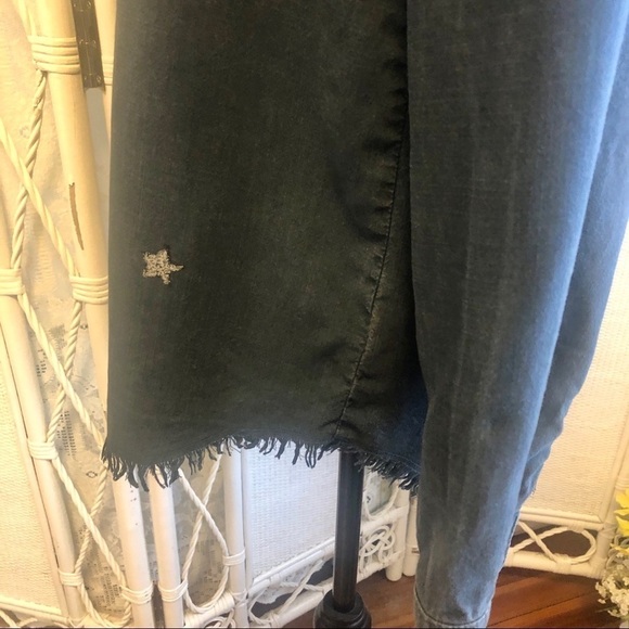 cloth & stone Top Shirt Chambray Blue with Scattered Silver Stars ANTHRO Medium - Picture 9 of 16
